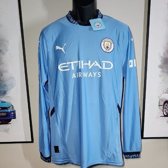 Manchester City FC #10 KUN AGUERO Game Day Player Jersey - Picture 2 of 8